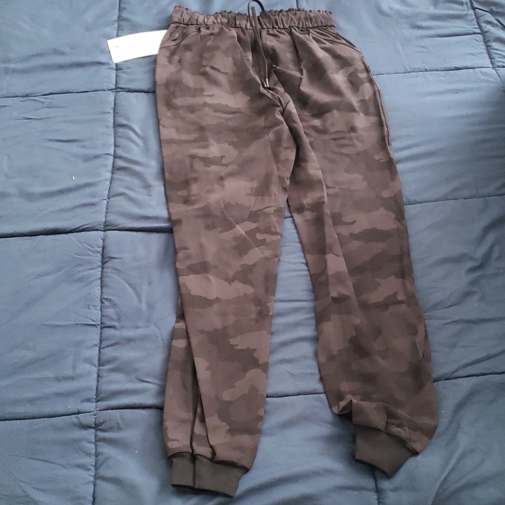 Strech high rise jogger ***